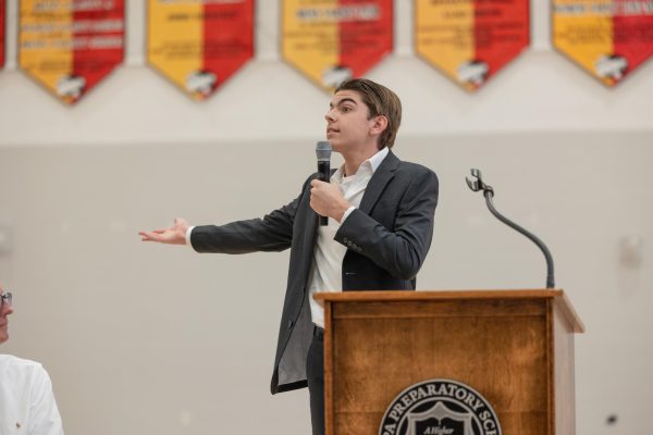 Navigation to Story: Students Prepare for Annual Declamations